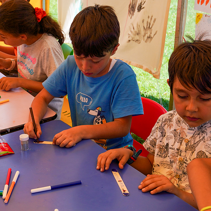 Geleneksel Hayır Çarşısı ve Bahar Şenliği Tamamlandı